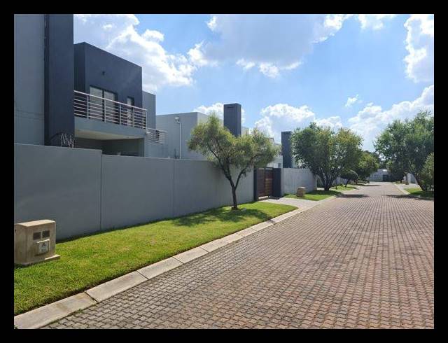 3 BEDROOM HOUSE FOR SALE IN NOORDWYK